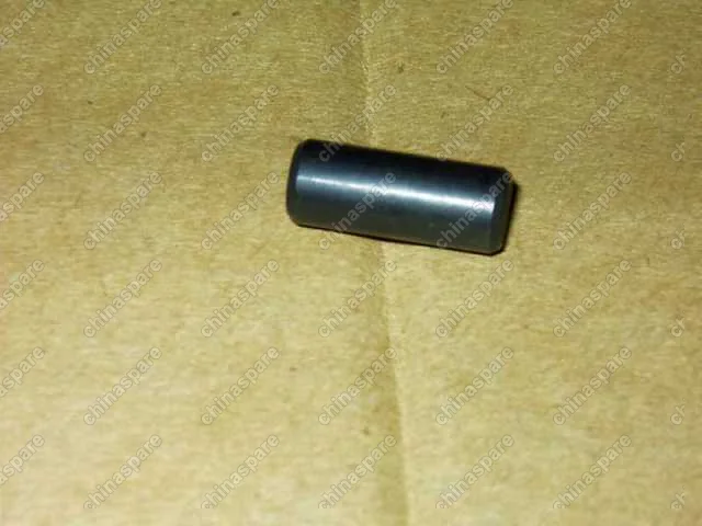 E020300501 Палец Geely MK