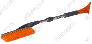 Щетка от снега и льда с телескопической ручкой  (100см)