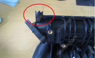 1086001172 Впускной коллектор (дервейс) Geely MK