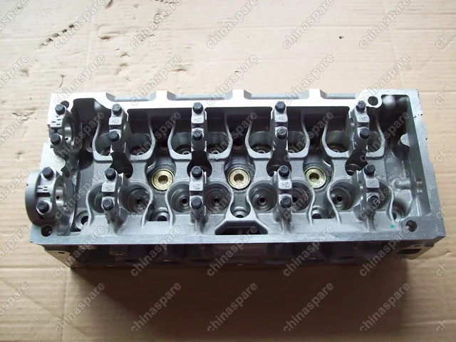 1086090100 Cylinder head (479q) Geely MK
