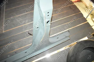 Боковина кузова левая Geely MK