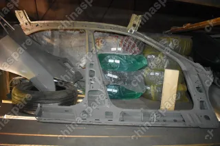 Боковина кузова левая Geely MK