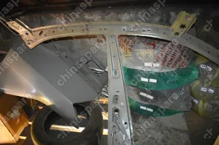 Боковина кузова левая Geely MK