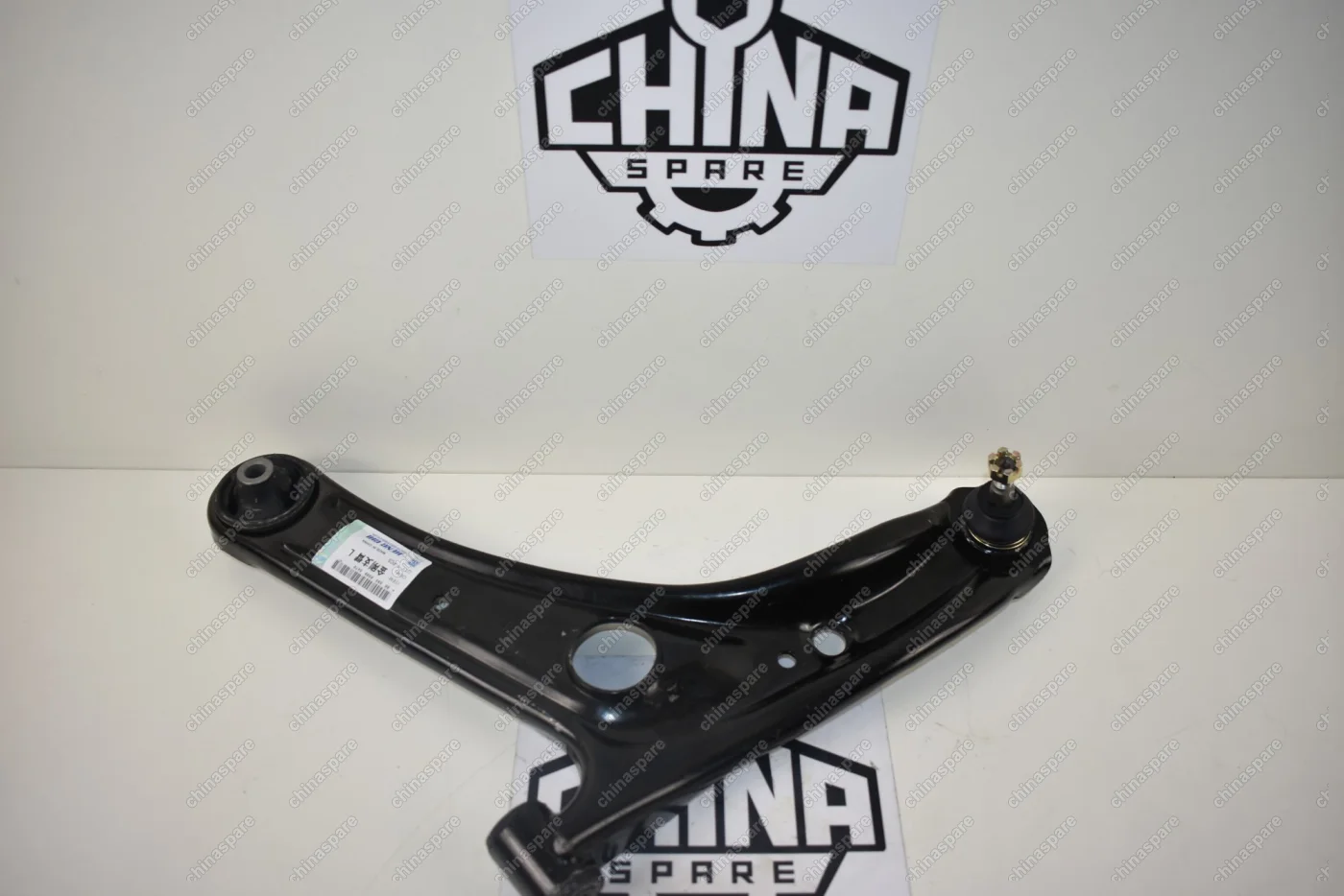 Рычаг передний левый Geely MK В сборе