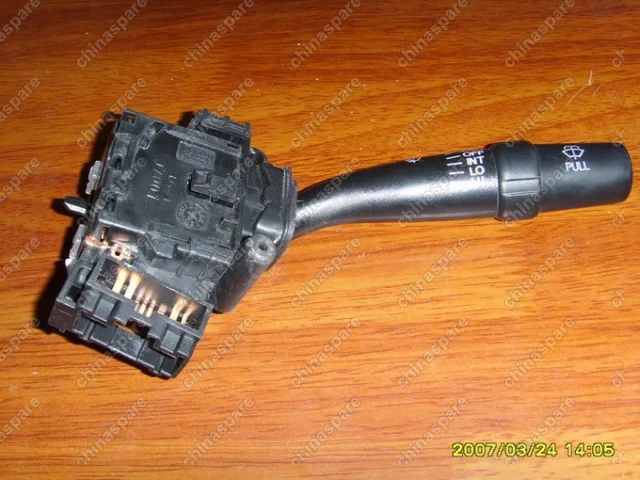 Переключатель подрулевой правый Geely MK