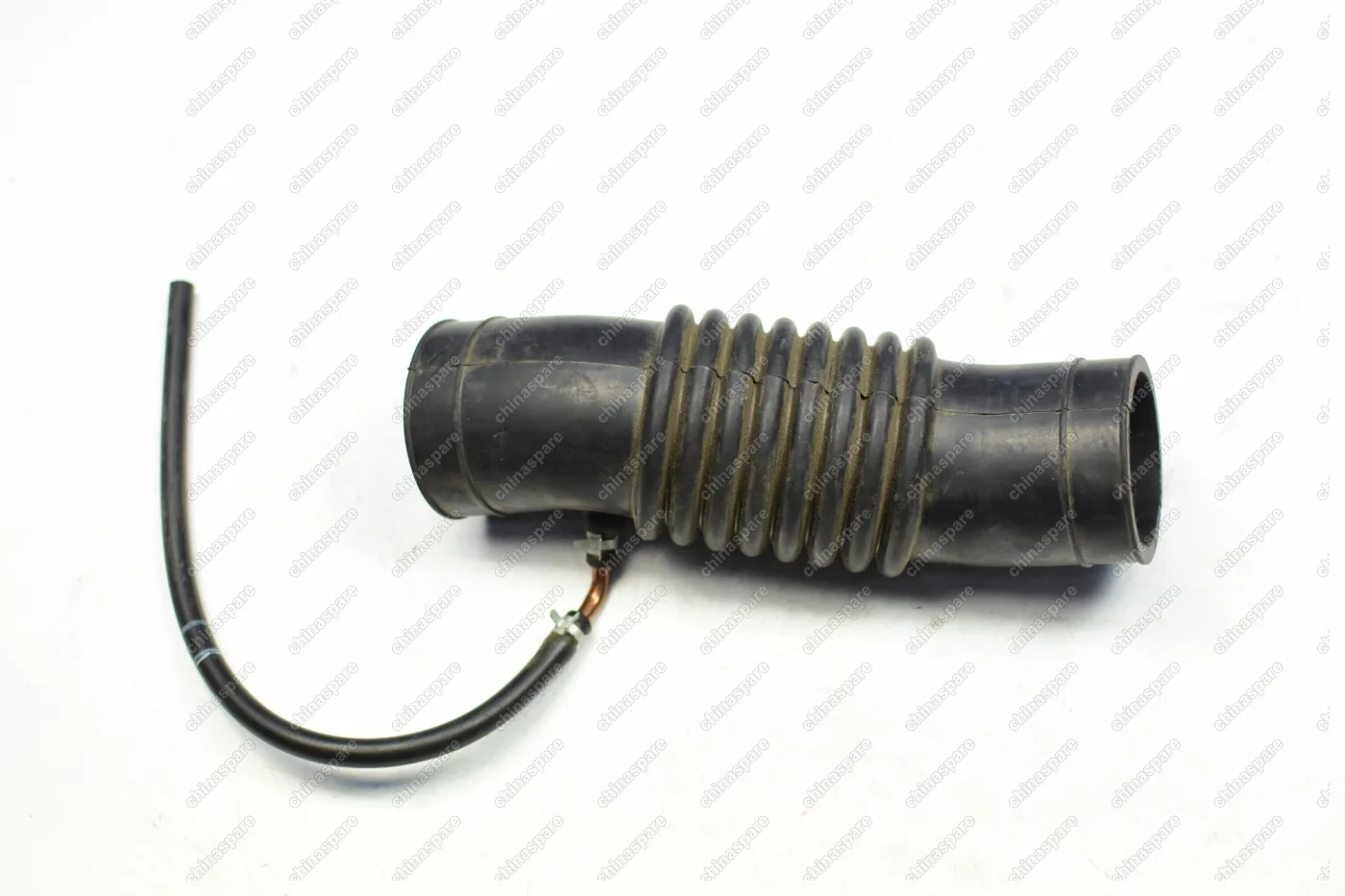 Патрубок воздушный (на корпус воздушного фильтра) гофрированный Geely MK, MK Cross