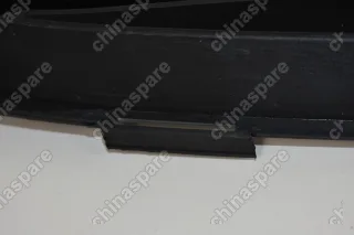 Решетка переднего бампера центральная Geely MK