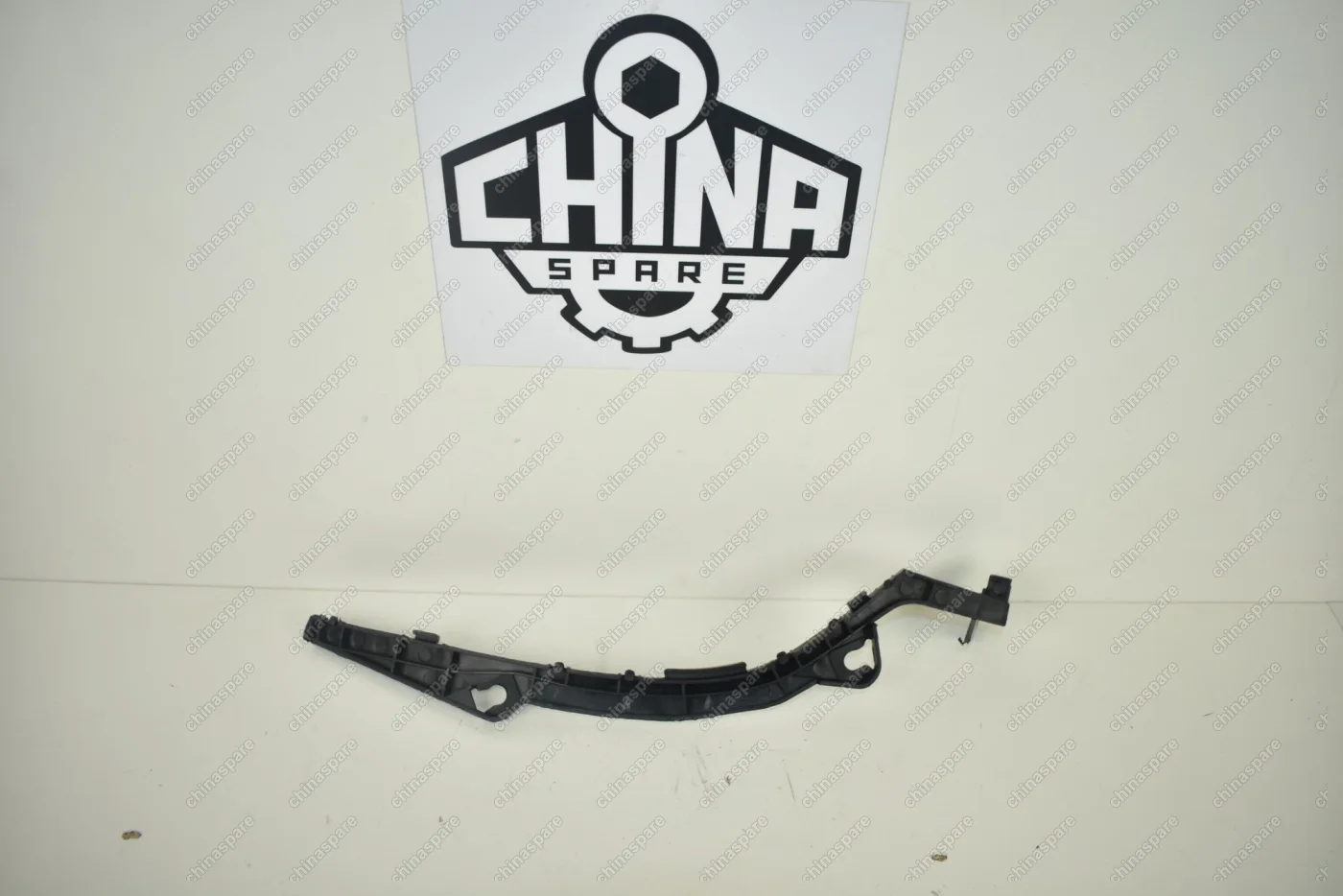 Кронштейн заднего бампера левый Geely MK