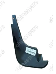 Брызговик передний правый Geely MK