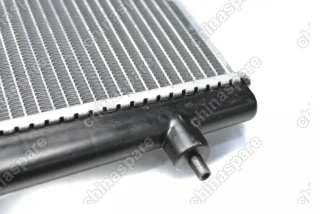 Радиатор охлаждения двигателя Geely MK, MK Cross