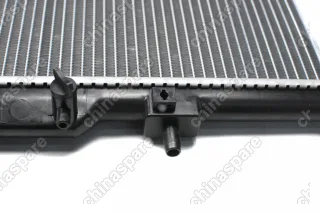 Радиатор охлаждения двигателя Geely MK, MK Cross