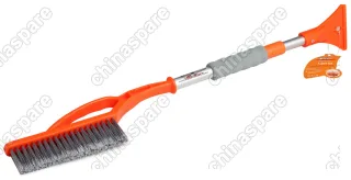 Щетка от снега и льда с телескопической рукояткой и распушённой щетиной (70-85 см)