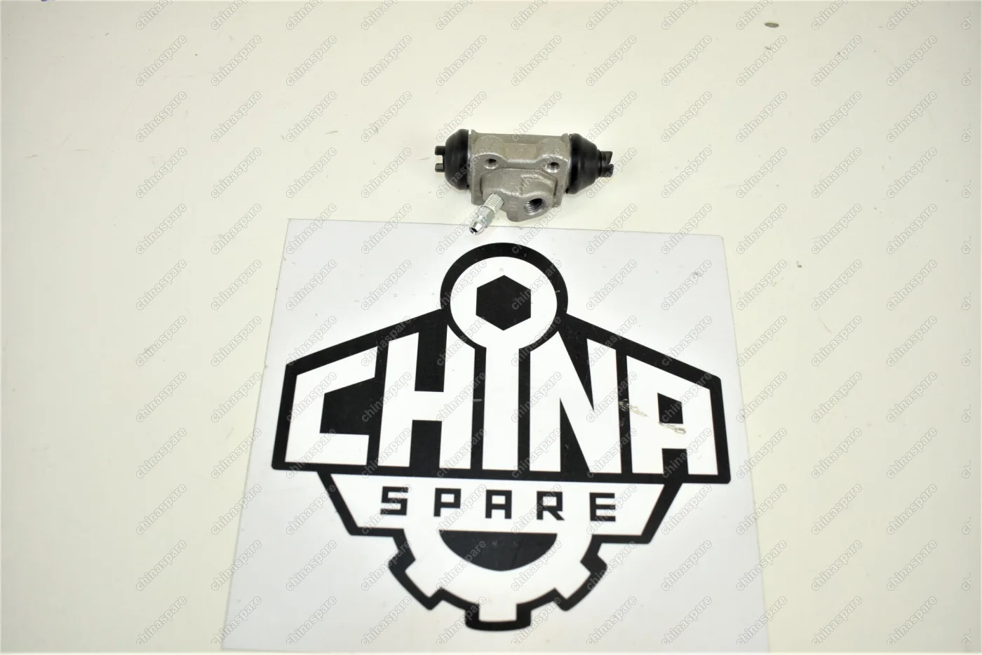 Цилиндр тормозной задний правый (без ABS) Geely Otaka