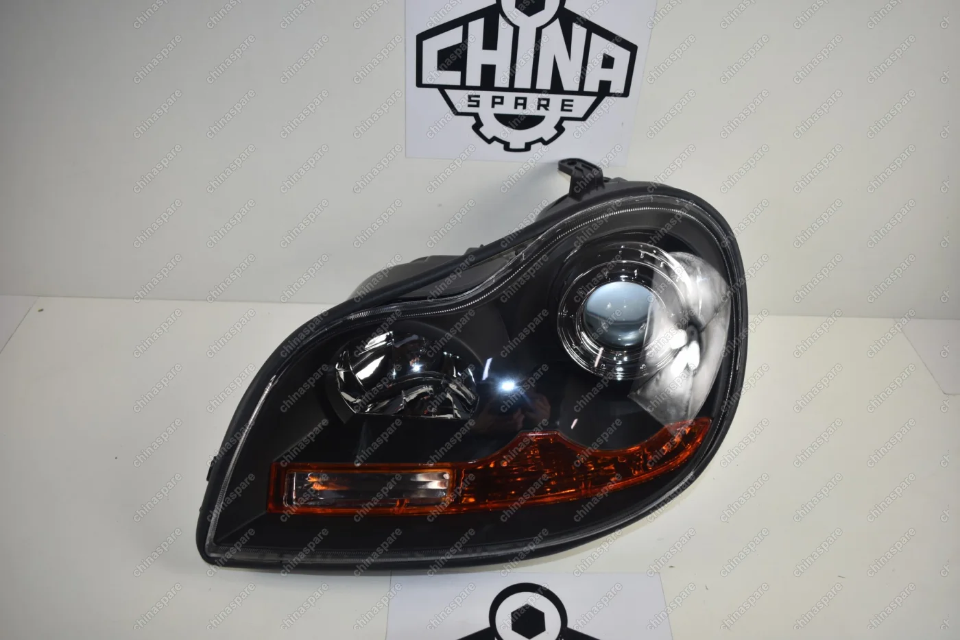 Фара передняя левая Geely Otaka