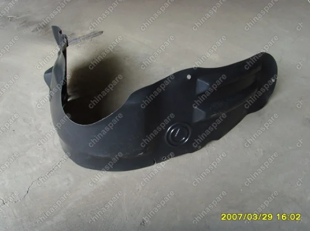 Подкрылок передний правый Geely Otaka