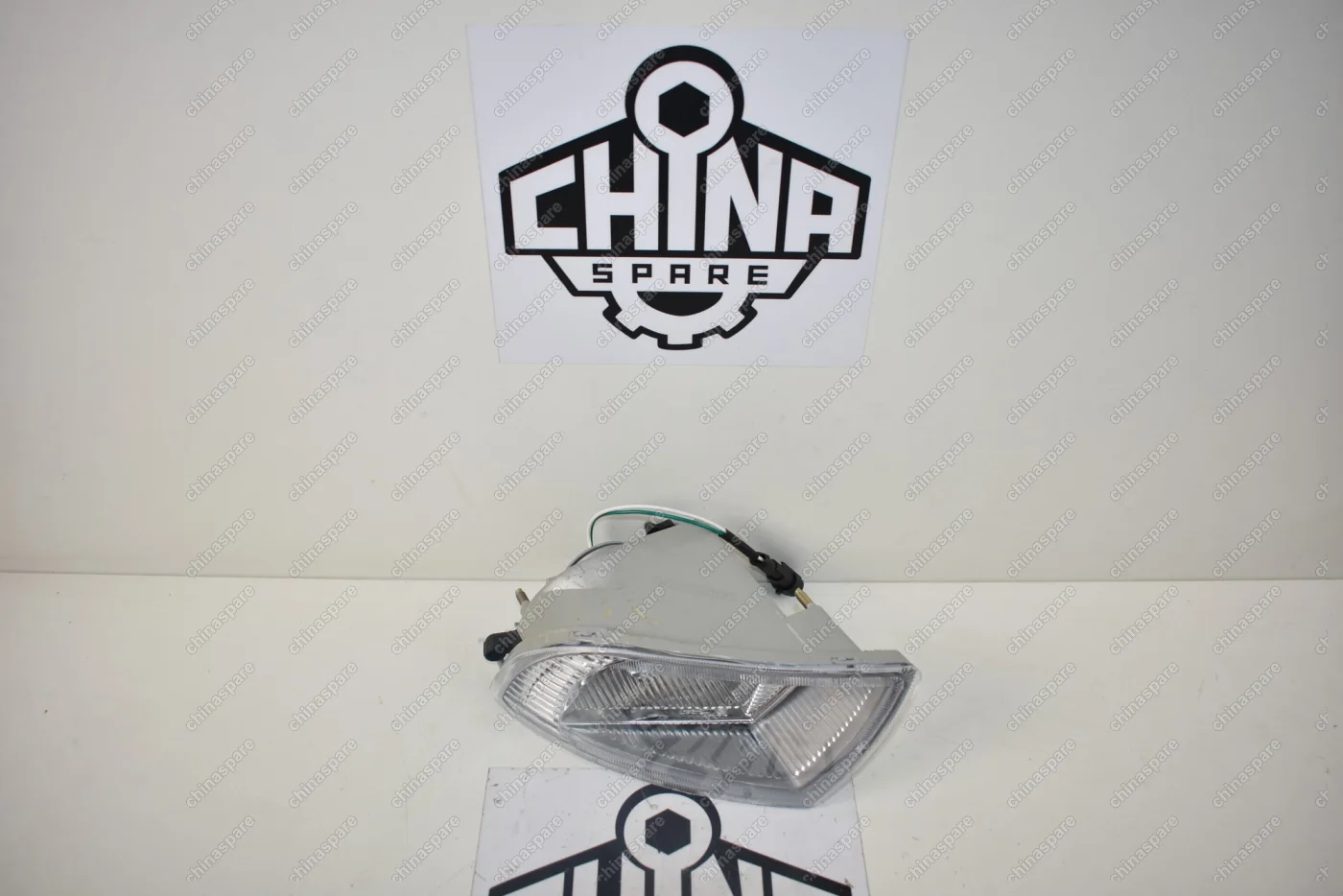 Фара Противотуманная Передняя Левая Geely Vision