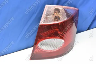 Фонарь задний правый Geely Vision