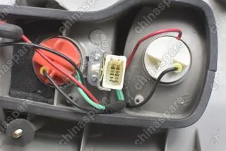 Фонарь задний правый Geely Vision