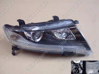 Фара головного света правая (белый указатель) Great Wall Coolbear