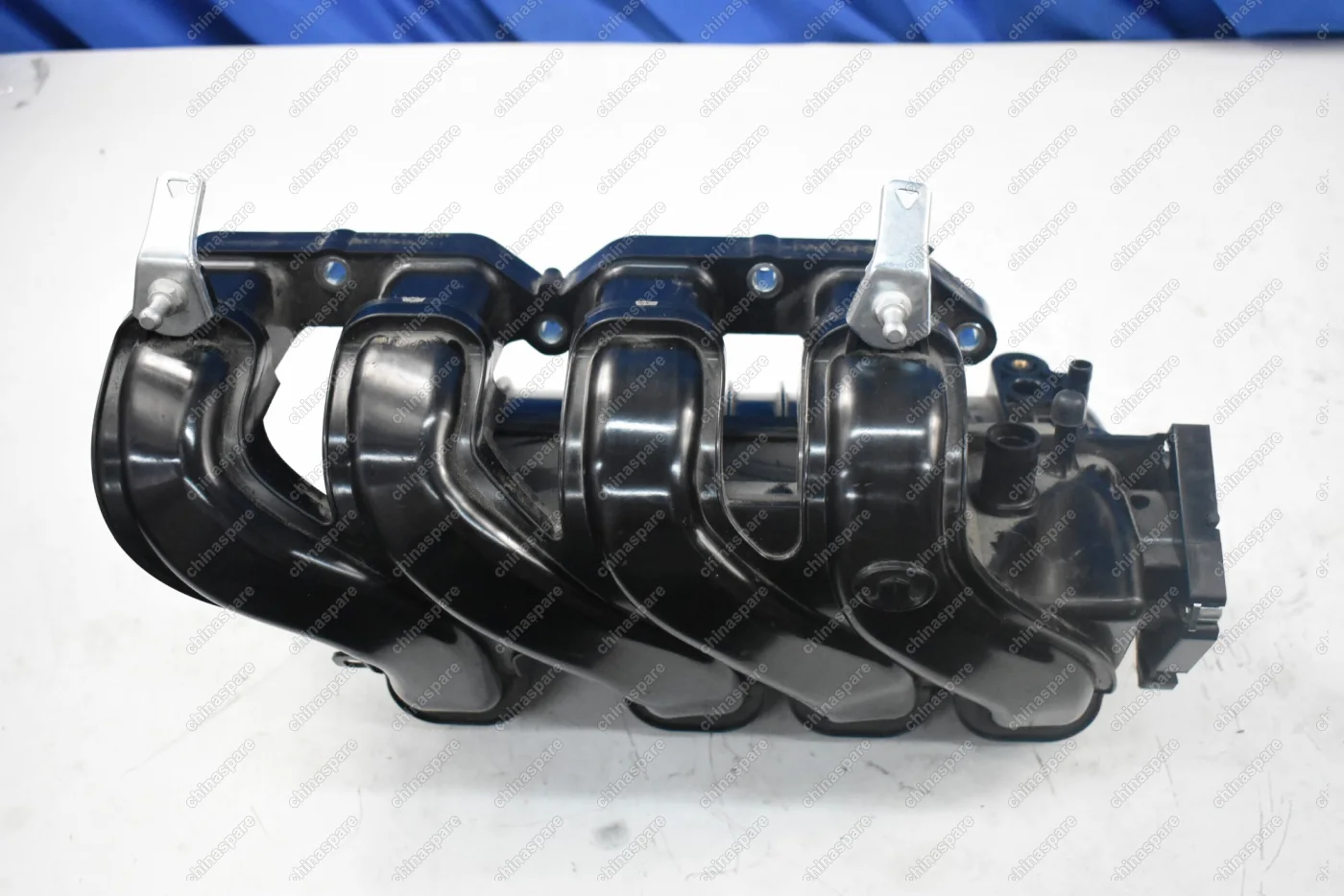 Коллектор впускной Great Wall Coolbear, Florid, Hover M2