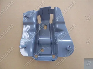 Кронштейн усилителя заднего бампера правый Great Wall Coolbear