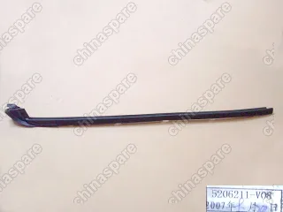 Молдинг лобового стекла левый Great Wall Cowry