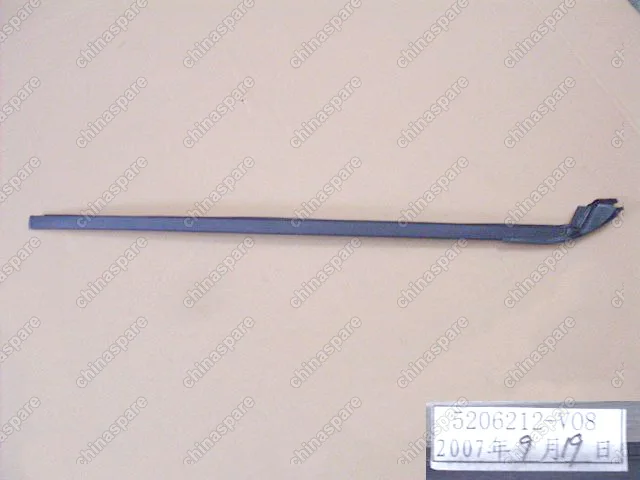 Молдинг лобового стекла правый Great Wall Cowry