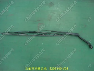 Рычаг стеклоочистителя правый в сборе со щеткой Great Wall Cowry