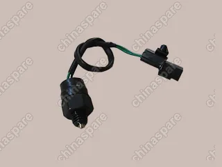 Датчик заднего хода на коробку переключения передач (кпп) 4/4 механическая раздаточная коробка Great Wall Deer