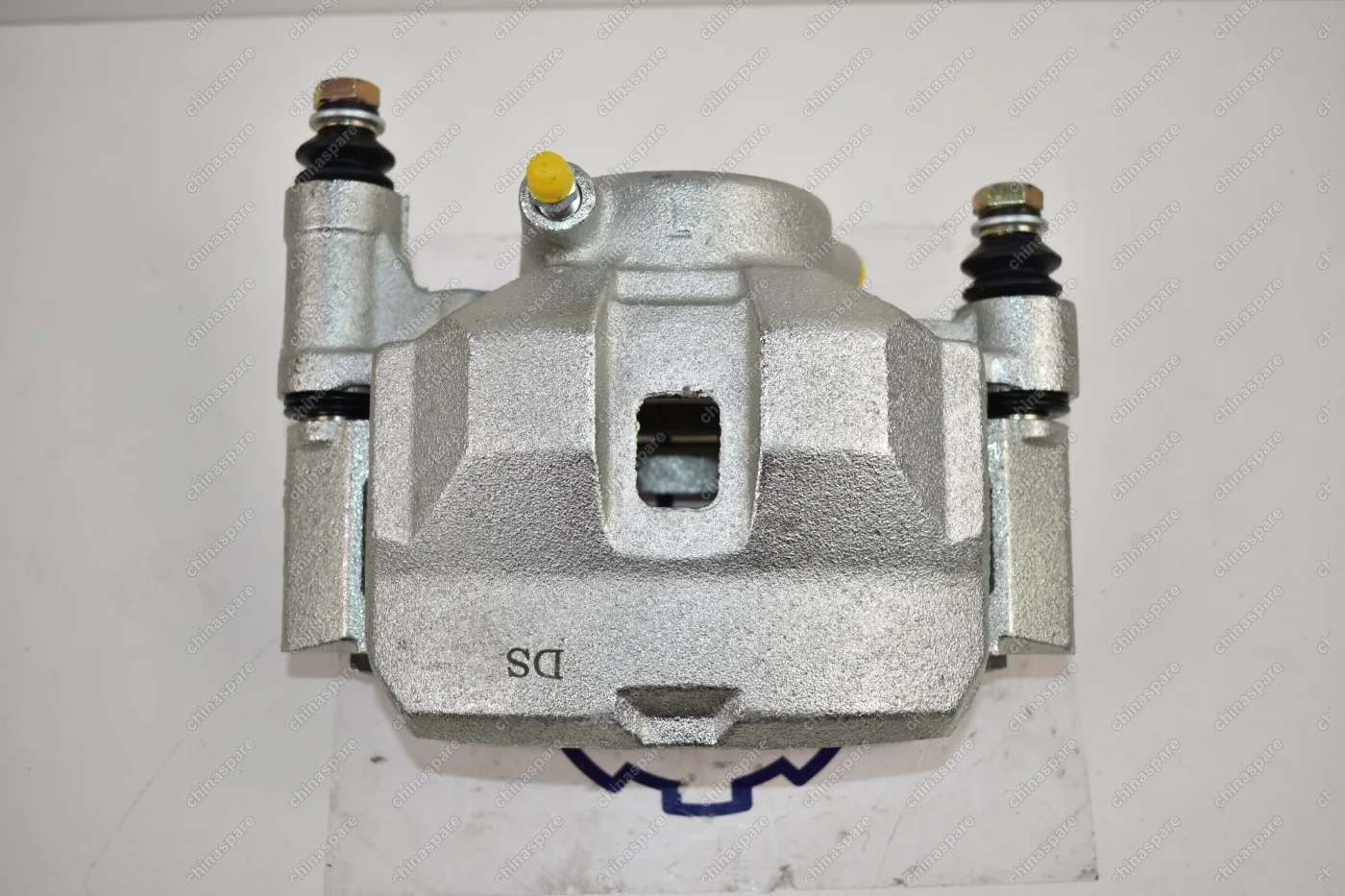 Суппорт тормозной передний левый (4x2) Great Wall Deer