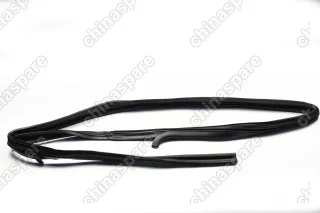 Уплотнитель стекла двери передней правой верхний Great Wall Deer, Safe