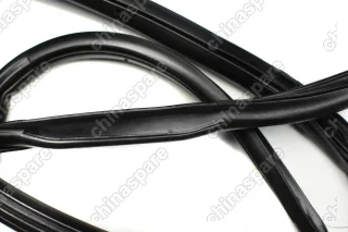 Уплотнитель двери задней левой Great Wall Deer