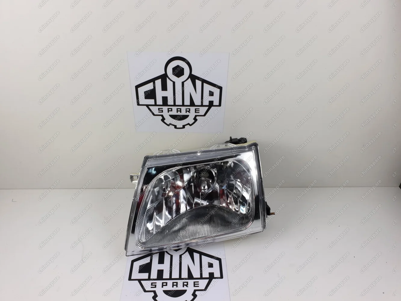 Фара передняя левая Great Wall Deer