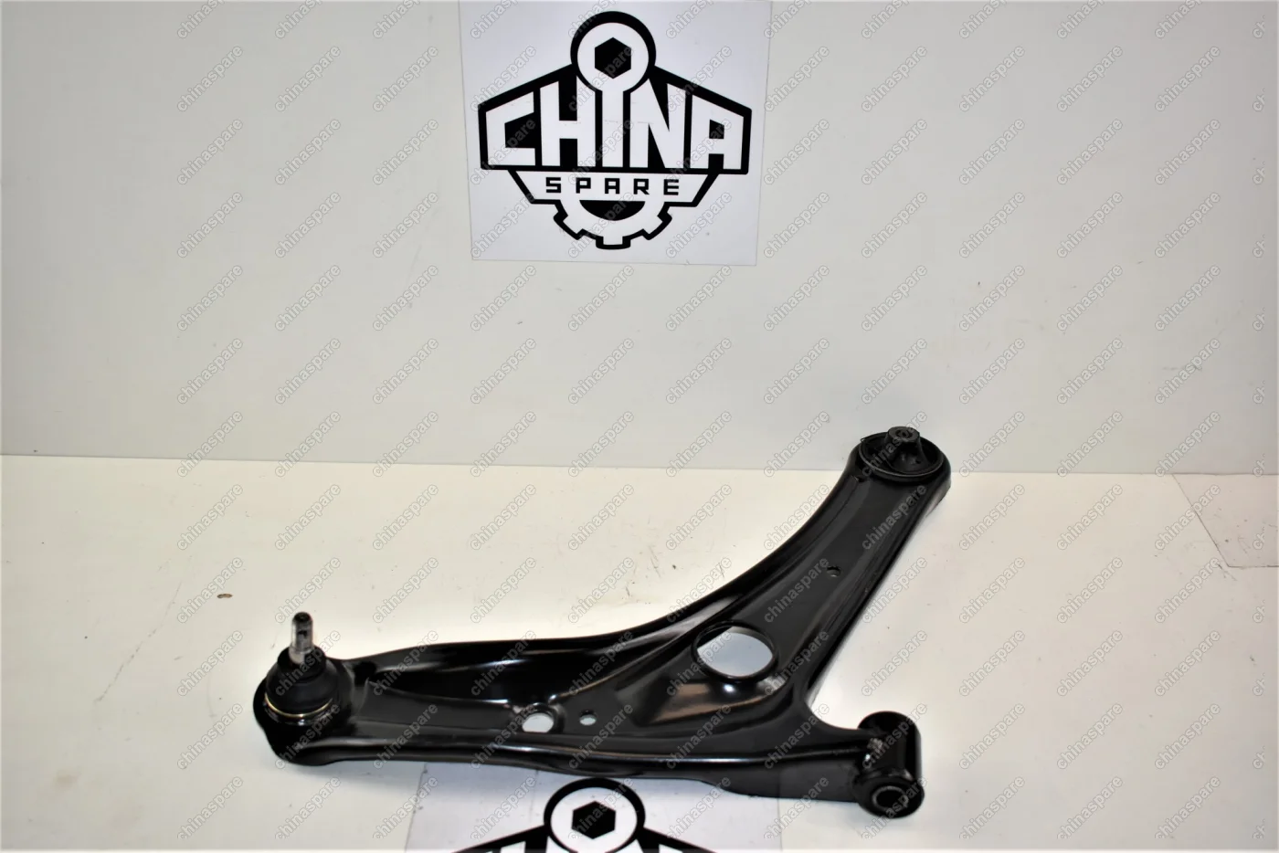 Рычаг передней подвески правый в сборе Great Wall Florid, Coolbear, Hover M2 4/2, Hover M4