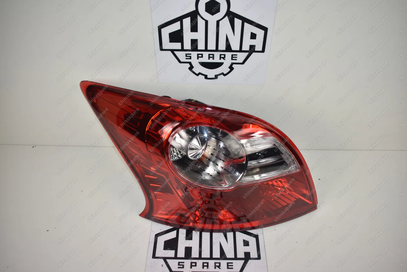 Фонарь задний левый Great Wall Florid