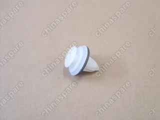 9630001 Пистон накладки стойки ветрового стекла pery Great Wall Florid