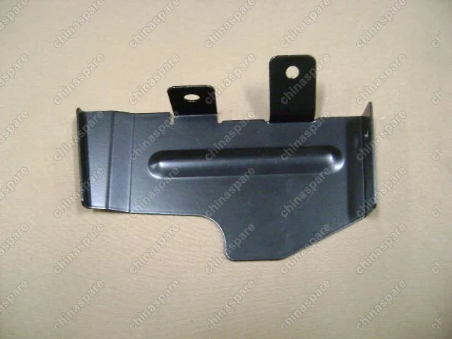 8105015K00 Кронштейн радиатора кондиционера левый Great Wall Hover