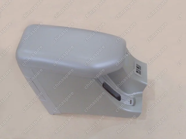 5305300K00AB11212 Подлокотник в сборе (бежевый салон) Great Wall Hover
