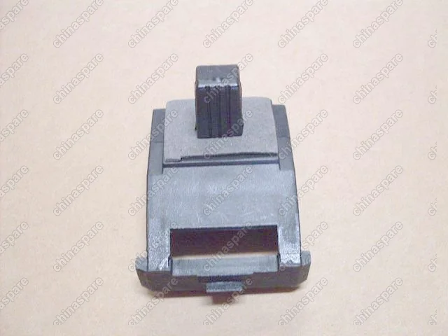 2803201K00 Зажим боковой крепления переднего бампера - 2803608-k00 Great Wall Hover