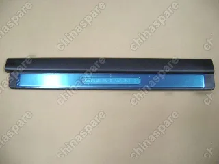 5402701K00C10804 Накладка порога передней левой двери (black) Great Wall Hover