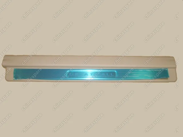 Накладка порога передней левой двери (бежевый салон) Great Wall Hover