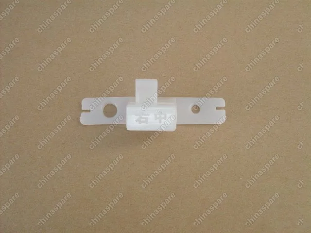 6302123K00 Пистон накладки стекла двери задка средний правый - 6302123-k00 Great Wall Hover