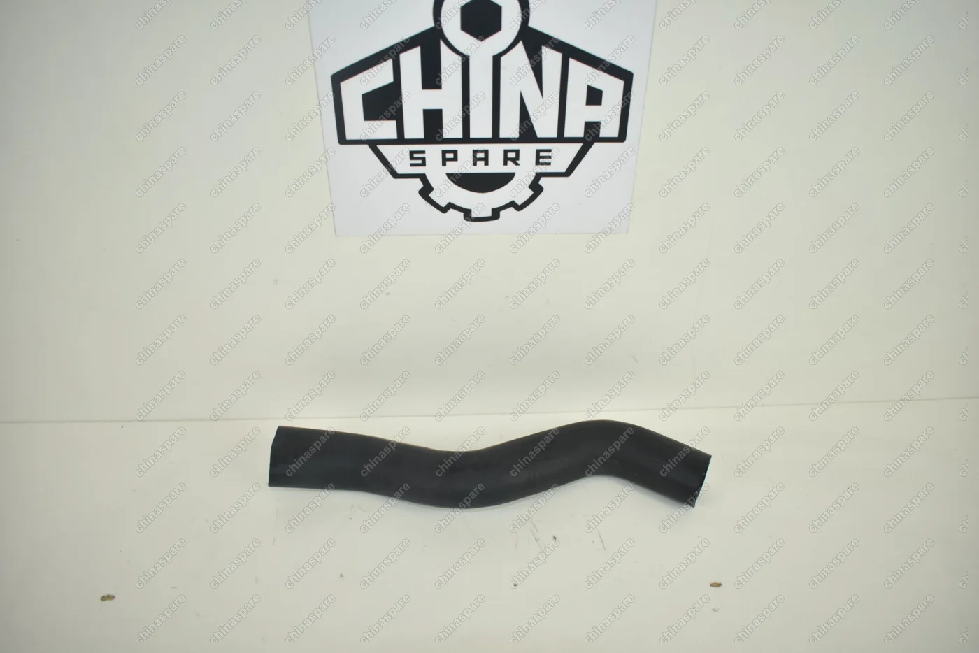 Патрубок радиатора верхний подводящий Great Wall Hover H3, H5