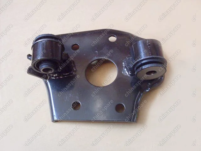 Кронштейн крепления переднего моста левый Great Wall Hover H3