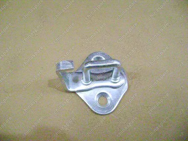6105103K00 Скоба фиксатора замка передней двери Great Wall Hover H3