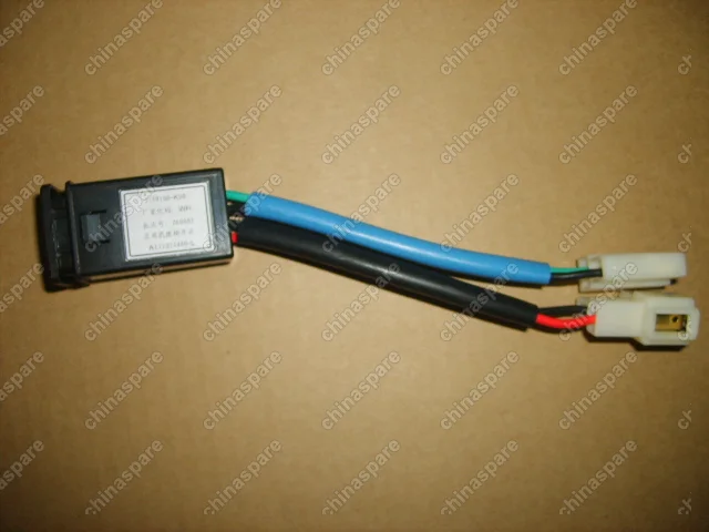 3759100K00 Кнопка включения обогрева сиденья левого Great Wall Hover H3