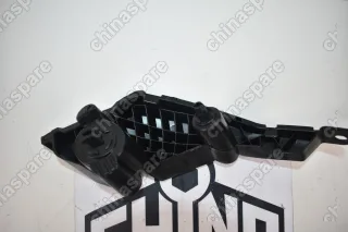 Кронштейн бампера переднего правый (пластик) Great Wall Hover H3