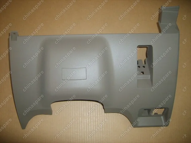 Накладка панели приборов нижняя левая (бежевый салон) Great Wall Hover H3