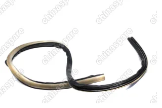 Уплотнитель проема двери задней левой (бежевый салон) Great Wall Hover H3