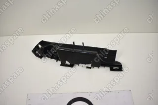 Кронштейн бампера переднего левый (пластик) Great Wall Hover H5